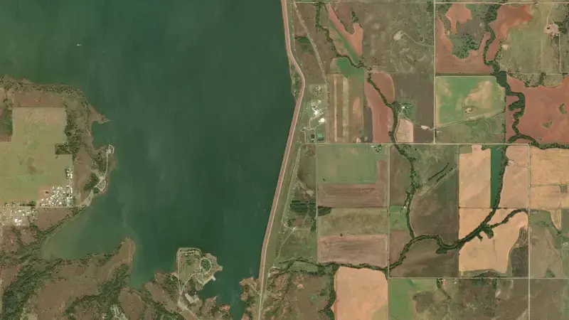 Satellite view of Foss Reservoir and Dam reservoir, Oklahoma, United States