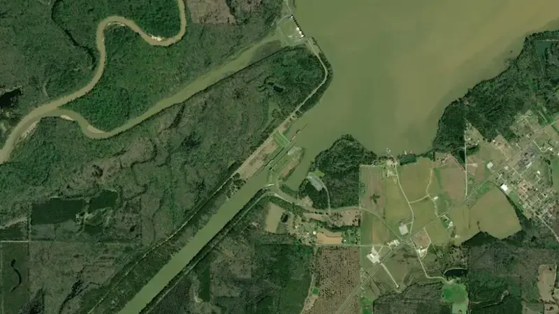 Satellite view of Glover Wilkins Lock and Dam reservoir, Mississippi, United States