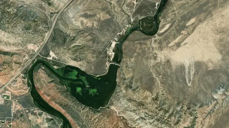 Satellite view of Gray Reef Dam & Reservoir reservoir, Wyoming, United States
