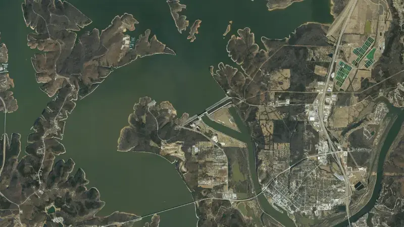 Satellite view of Harry S Truman Dam & Reservoir reservoir, Missouri, United States