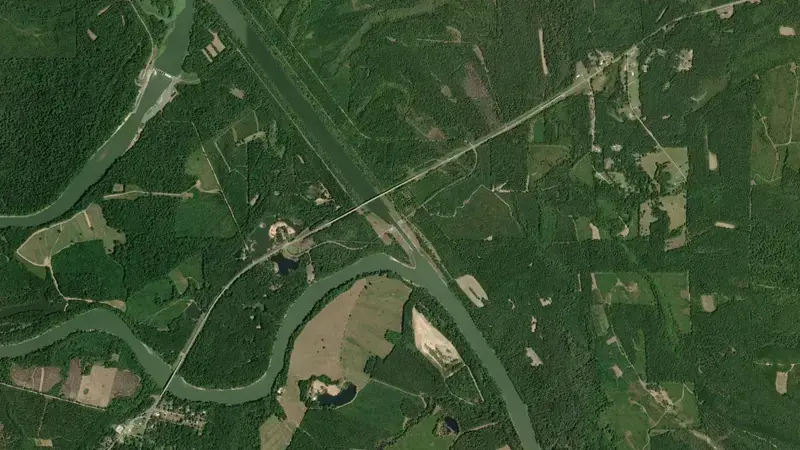 Satellite view of Heflin Lock and Dam reservoir, Alabama, United States