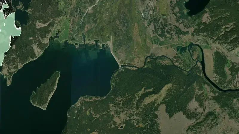 Satellite view of Jackson Lake and Jackson Lake Dam reservoir, Wyoming, United States