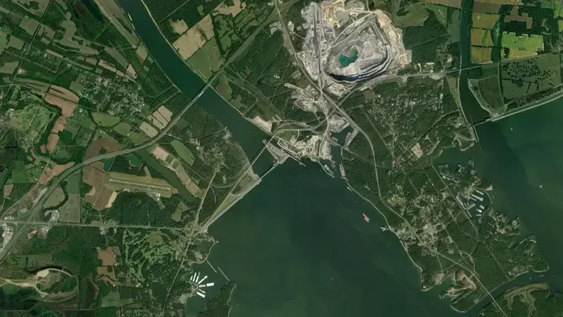 Satellite view of Kentucky Dam reservoir, Kentucky, United States