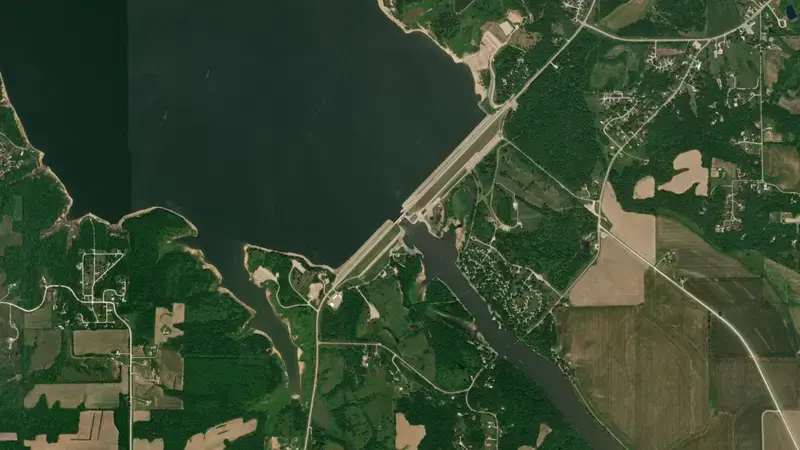 Satellite view of Lake Red Rock Pool reservoir, Iowa, United States
