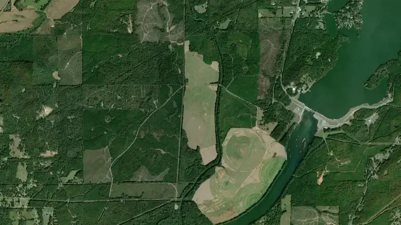 Satellite view of Logan Martin (APC) reservoir, Alabama, United States