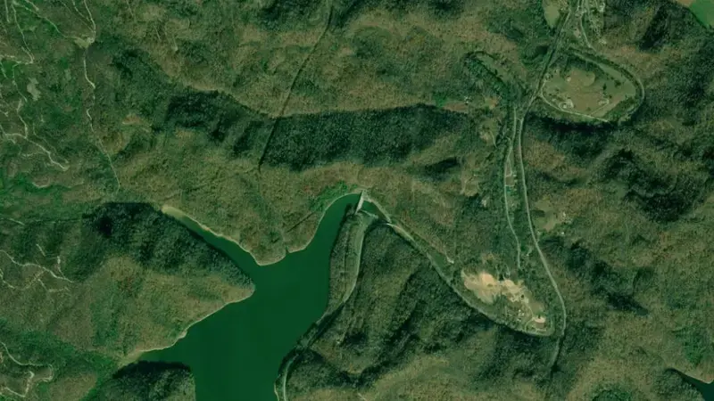 Satellite view of Martins Fork Dam reservoir, Kentucky, United States