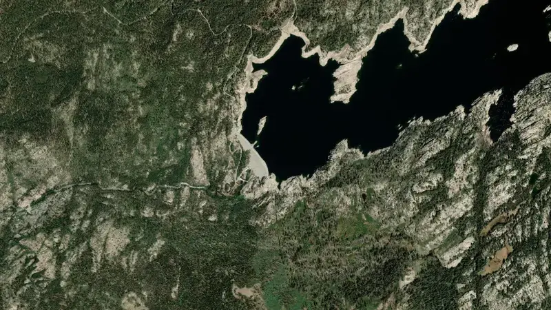 Satellite view of NEW SPICER MEADOW reservoir, California, United States