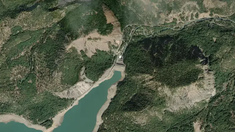 Satellite view of Rimrock Lake and Tieton Dam reservoir, Washington, United States