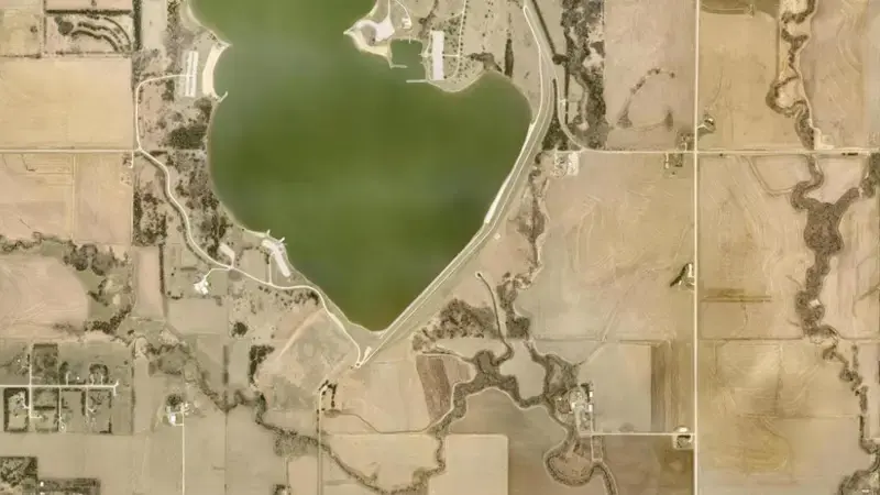 Satellite view of Salt Creek Dam 14 reservoir, Nebraska, United States