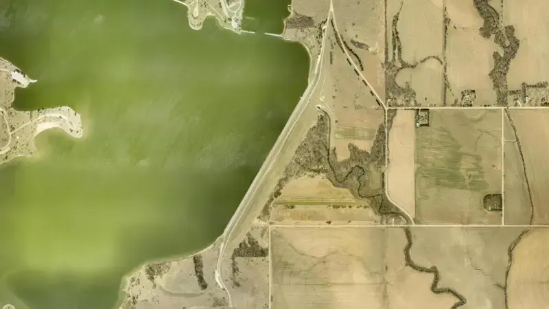 Satellite view of Salt Creek Dam 18 reservoir, Nebraska, United States