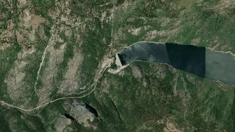 Satellite view of SALT SPRINGS reservoir, California, United States