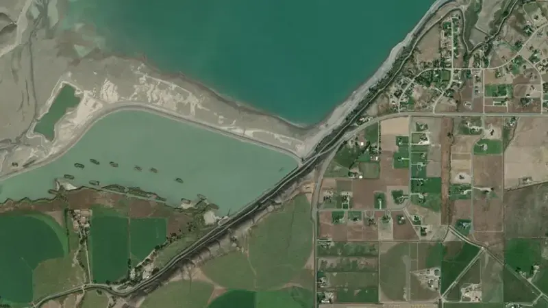 Satellite view of South Fork Dike at Buffalo Bill Reservoir reservoir, Wyoming, United States