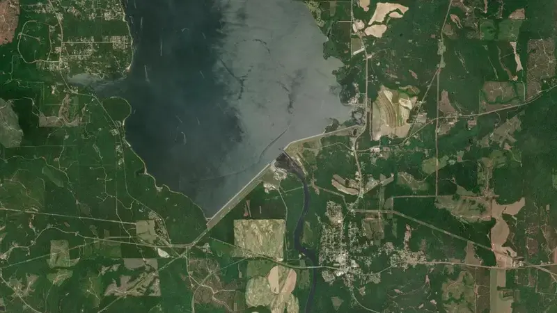 Satellite view of Walter F George reservoir, Alabama, United States