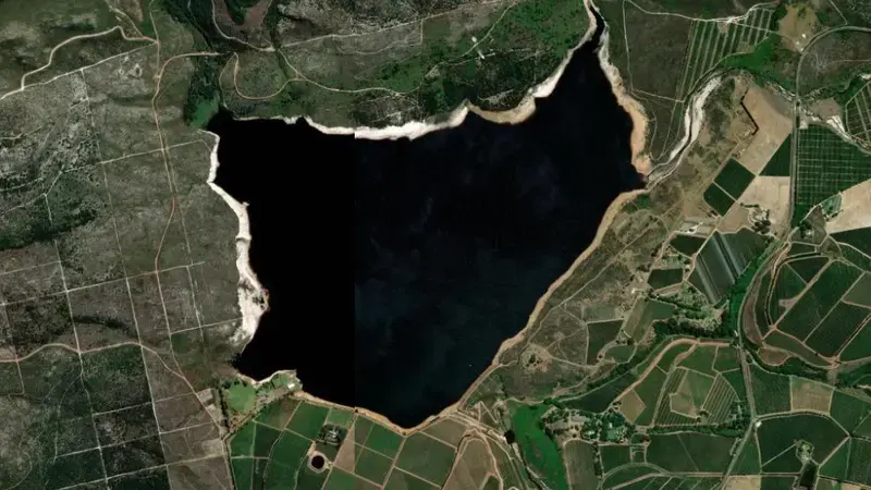 Satellite view of Eikenhof Dam reservoir, Western Cape, South Africa