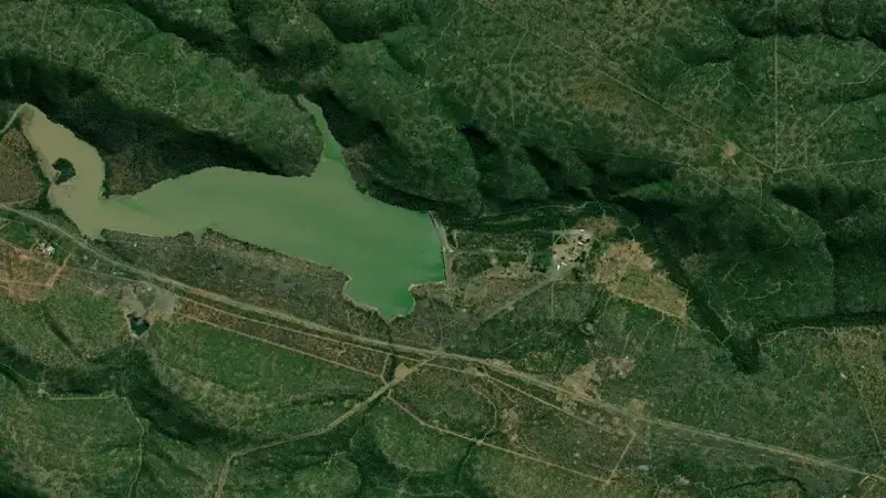 Satellite view of Glen Melville Dam reservoir, Eastern Cape, South Africa