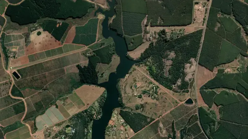 Satellite view of Longmere Dam reservoir, Mpumalanga, South Africa